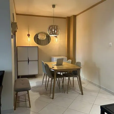 Ifestionos 2-bedroom Διαμέρισμα *