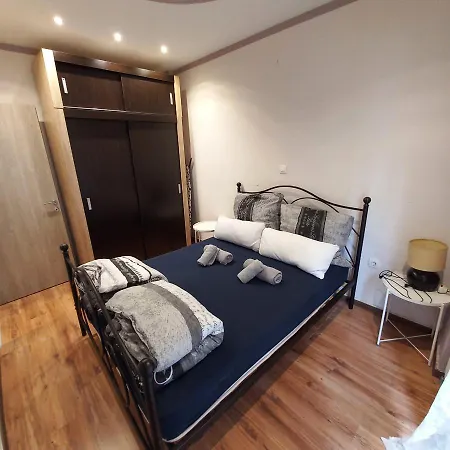 Ifestionos 2-bedroom Apartment