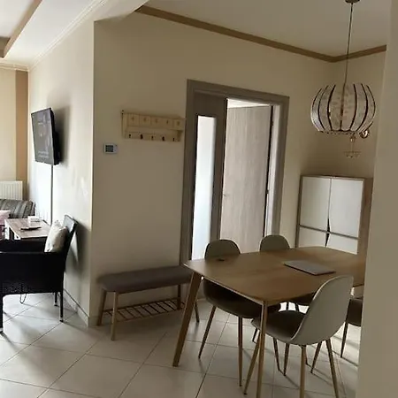 Lejlighed Ifestionos 2-bedroom *